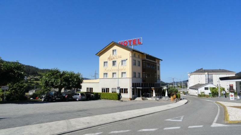 Hotel Montero Mondoñedo Εξωτερικό φωτογραφία